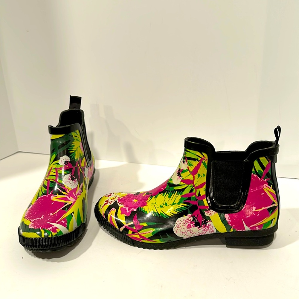 Cougar Ankle Boots